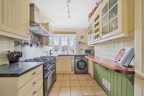 3 bedroom semi-detached house for sale, Lower Road, Staple