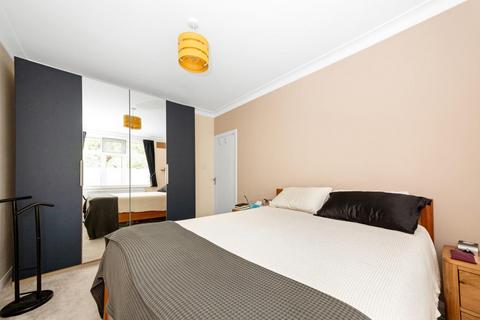 2 bedroom apartment for sale, Addington Grove, Sydenham, London, SE26