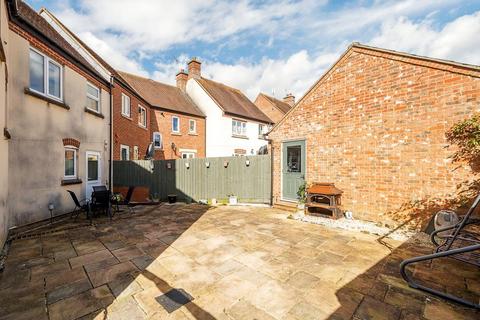 4 bedroom semi-detached house for sale, Swindon,  Wiltshire,  SN25
