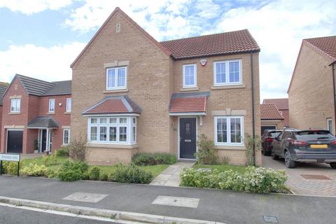 4 bedroom detached house for sale, Tangmere Road, Yarm