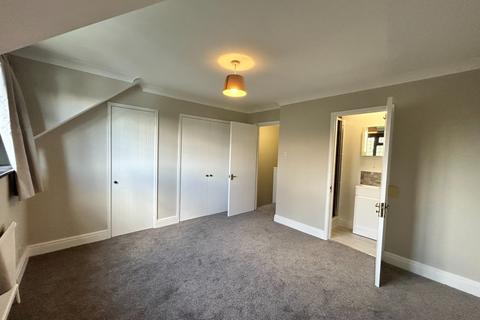 3 bedroom house to rent, Mill Lane, Taplow, Maidenhead