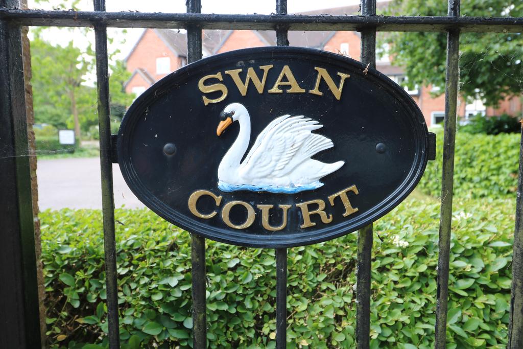 Swan Court