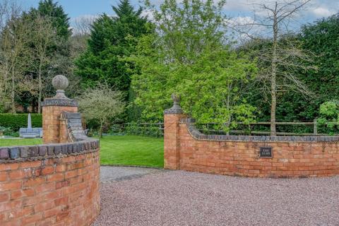 The Elms, Moat Court Astwood Lane, Astwood Bank, Redditch, B96 6HD
