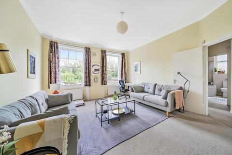 2 bedroom flat for sale, Chatsworth Road, Mapesbury