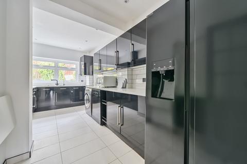 83 Heathview Avenue, Crayford, Dartford, DA1 3QB