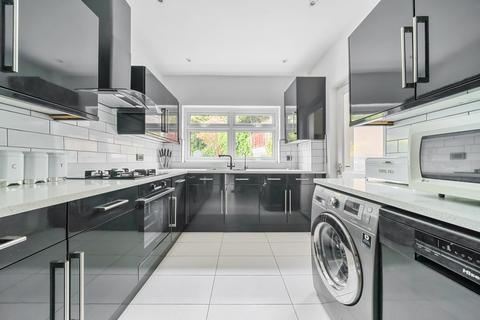 83 Heathview Avenue, Crayford, Dartford, DA1 3QB