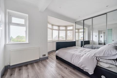 83 Heathview Avenue, Crayford, Dartford, DA1 3QB