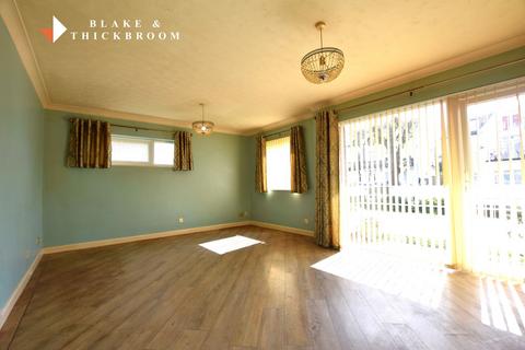 2 bedroom ground floor flat for sale, Landseer Court, Carnarvon Road, Clacton-on-Sea