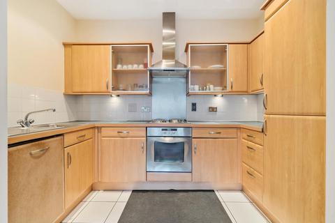 2 bedroom flat for sale, Central Reading,  Berkshire,  RG1