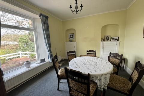4 bedroom detached house for sale, Maesquarre Road, Ammanford, Carmarthenshire.