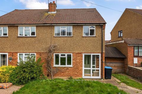 3 bedroom semi-detached house for sale, Oak Road, Caterham CR3