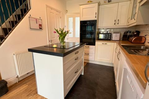 12 Greenfield Road, Sheffield, S8 7RQ