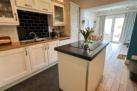 12 Greenfield Road, Sheffield, S8 7RQ