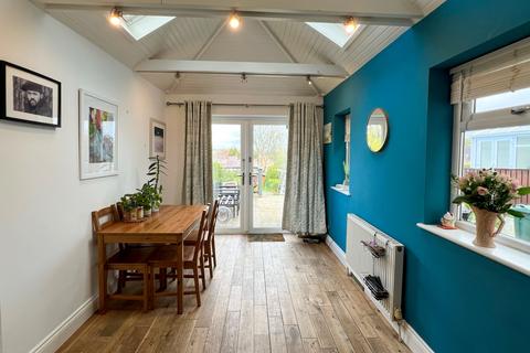 12 Greenfield Road, Sheffield, S8 7RQ
