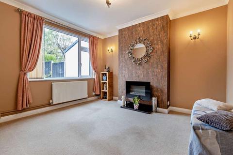 3 bedroom semi-detached house for sale, Norwood Avenue, Scunthorpe, Lincolnshire