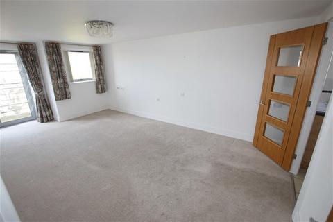 1 bedroom flat for sale, Carnarvon Road, Clacton on Sea