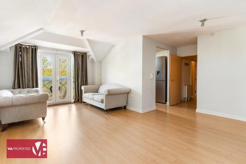 2 bedroom apartment for sale, Yukon Road, Broxbourne EN10