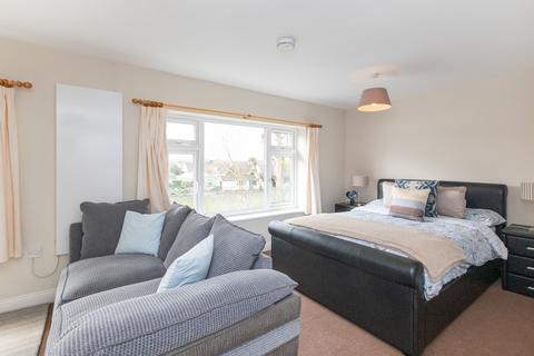 3 bedroom apartment for sale, L'Etonnellerie Lane, Vale, Guernsey