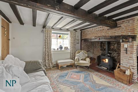 3 bedroom cottage for sale, Dedham Road, Colchester CO4