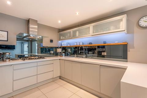63 Coxswain Drive, Troon, KA10 7NG