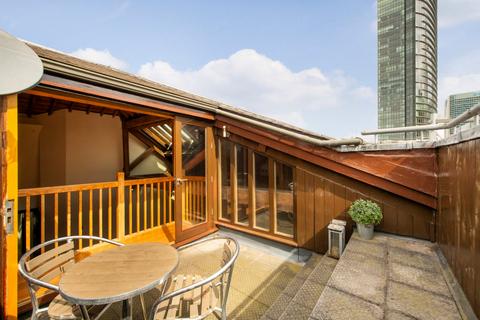 undefined, Hertsmere Road, London