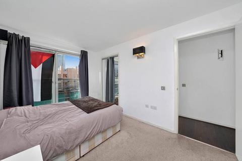 2 bedroom flat to rent, BISCAYNE AVENUE, Canary Wharf, London, E14