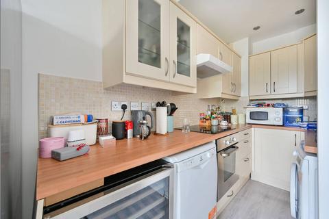 1 bedroom flat to rent, Inverness Terrace, Bayswater, London, W2