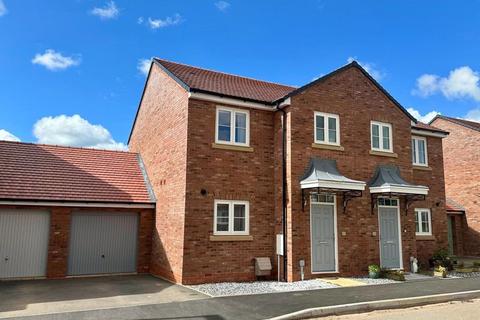 33 Millfield Road, Albrighton, Wolverhampton, WV7 3JN