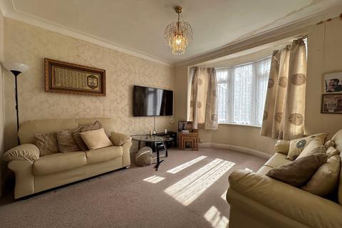 3 bedroom semi-detached house for sale, West Way, Edgware, HA8