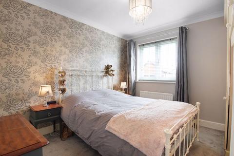 10 Firside Grove, Sidcup, DA15 8WB