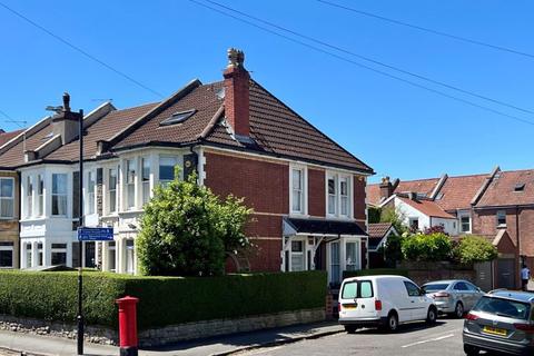 5 bedroom end of terrace house for sale, Kennington Avenue|Bishopston