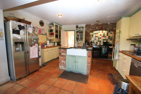 6 bedroom detached house for sale, Cutlers Green, Dunmow