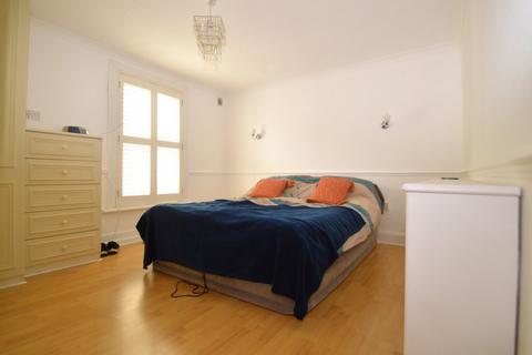 2 bedroom terraced house for sale, Sladedale Road, Plumstead