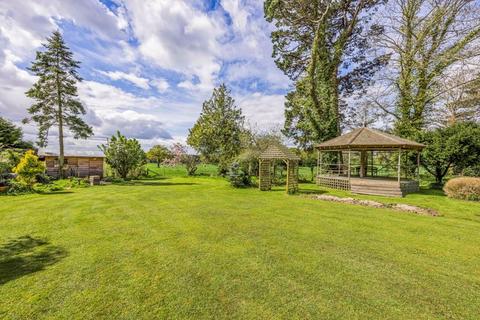 3 bedroom country house for sale, Botley Road, Shedfield