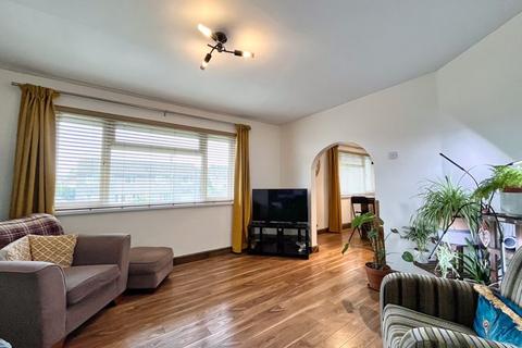 2 bedroom apartment for sale, 7a James Close, Bryncethin, Bridgend, CF32 9SJ