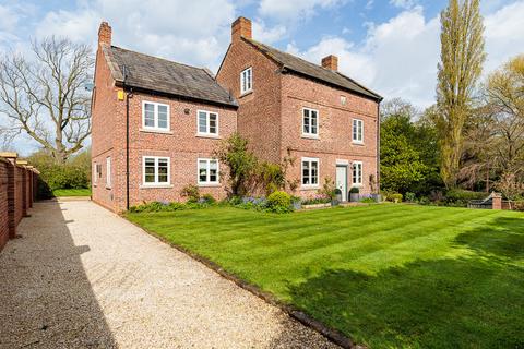 4 bedroom detached house to rent, Free Green Lane, Over Peover