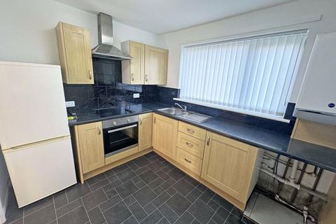 2 bedroom apartment to rent, Addington Drive, Wallsend