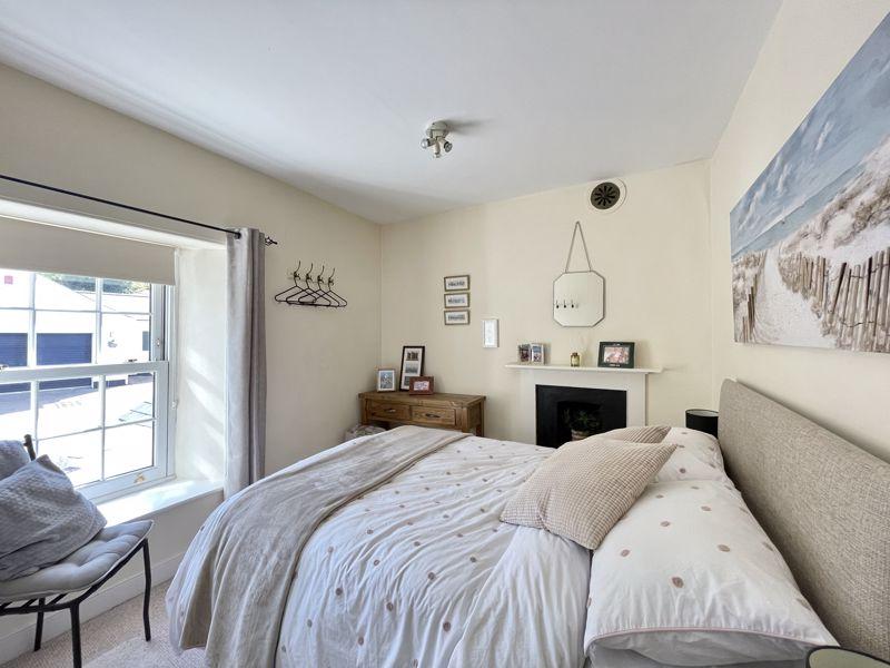 2nd En-Suite Bedroom