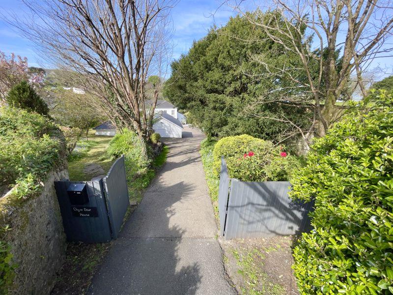 Gated Driveway