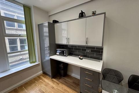 2 bedroom apartment to rent, John William Street, Huddersfield