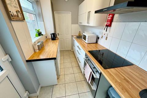 3 bedroom terraced house for sale, Victoria Street, Grantham