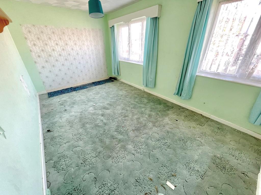 37 Jubilee Avenue Bed1 1