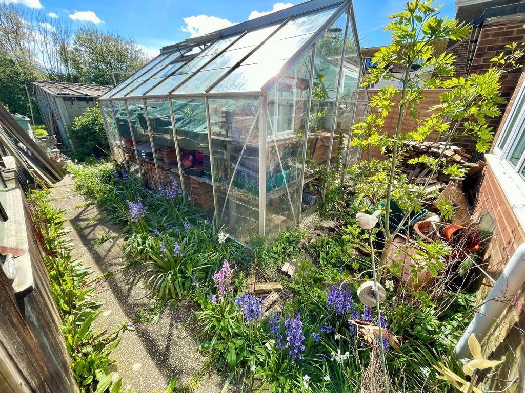 37 Jubilee Avenue Rear Garden 1