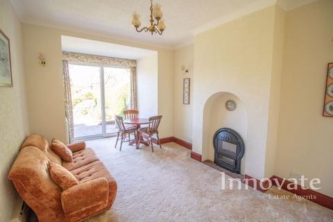 3 bedroom semi-detached house for sale, Bristnall Hall Lane, Oldbury B68