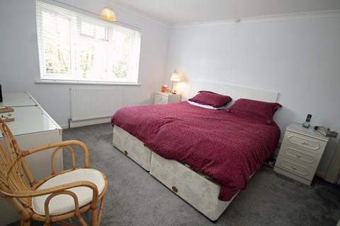 4 Moxhams, Fordingbridge, SP6 1JE