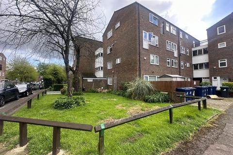 2 bedroom maisonette for sale, Union Road, Northolt