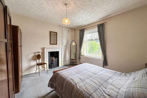 105 Macclesfield Road, Leek, ST13 8LD