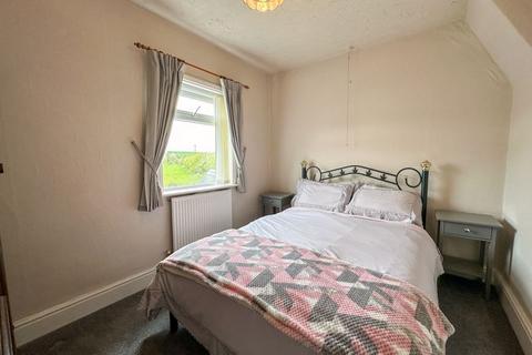 105 Macclesfield Road, Leek, ST13 8LD
