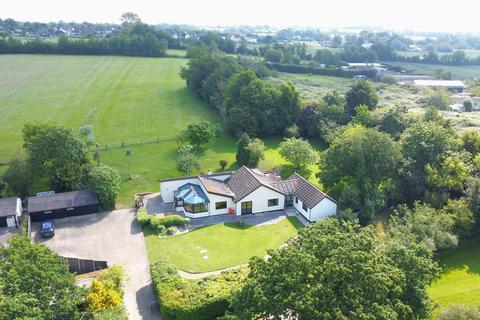 3 bedroom detached bungalow for sale, Lower Road, Layer Breton