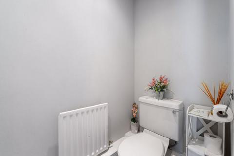 58 Cotswold Way, Worcester Park, KT4 8LN
